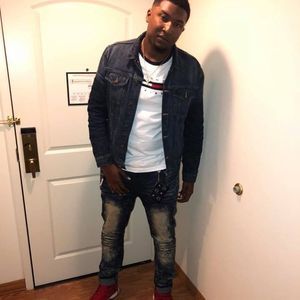 Meet your Posher, Desmond